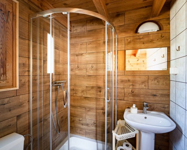 LEŚNICZÓWKA Domki (3 osobowy)